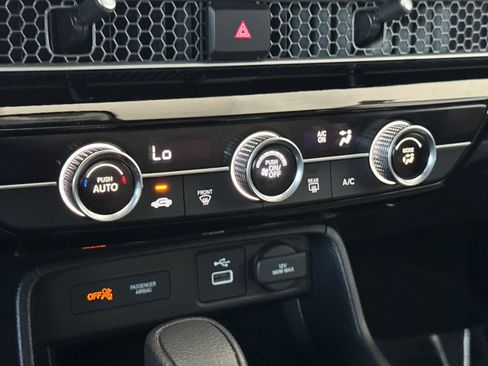 Used 2023 Honda Civic LX image 17