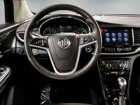 Used 2021 Buick Encore Preferred FWD image 9