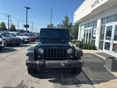 Used 2017 Jeep Wrangler Unlimited Sport AWD/4WD image 8