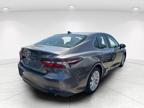 Used 2024 Toyota Camry LE FWD image 7