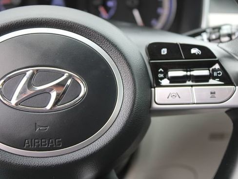 Used 2024 Hyundai Tucson SEL FWD image 18