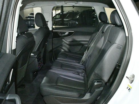 Used 2023 Audi Q7 3.0T Prestige w/ Prestige Package image 47