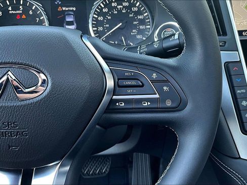 Used 2022 INFINITI Q60 3.0t Luxe w/ Essential Package image 19