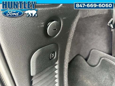 Used 2022 Dodge Durango R/T w/ Blacktop Package image 31