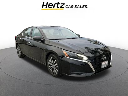 Used 2025 Nissan Altima 2.5 SV