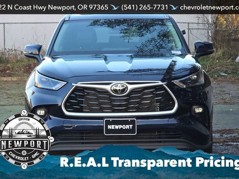 Used 2022 Toyota Highlander XLE image 9