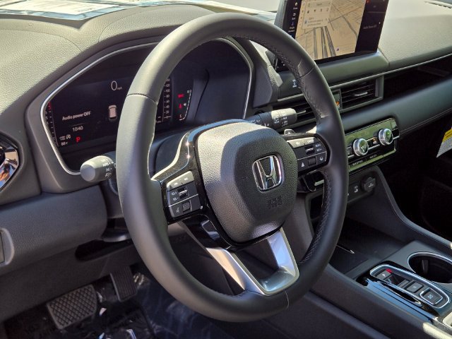 New 2026 Honda Pilot Touring image 13