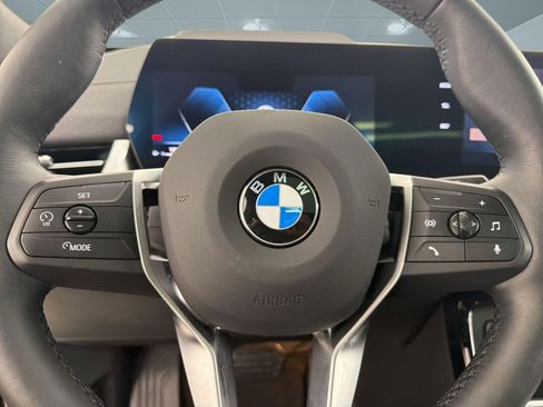 Certified 2025 BMW X2 xDrive28i image 14