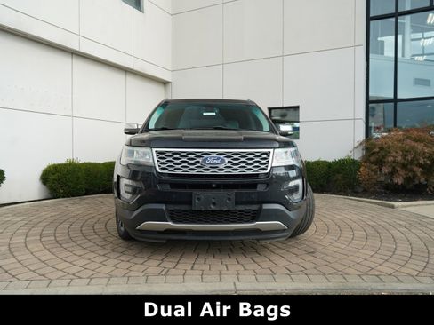 Used 2016 Ford Explorer Platinum image 21