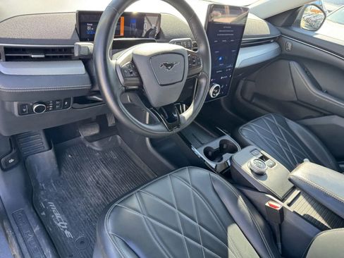 Used 2023 Ford Mustang Mach-E Select image 10
