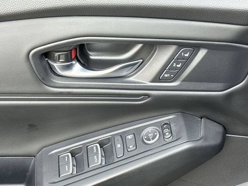 Used 2023 Honda Accord EX-L image 15