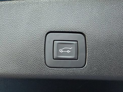 Used 2025 Buick Encore GX Sport Touring FWD image 28