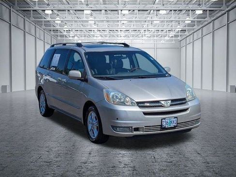 Used 2005 Toyota Sienna XLE Limited FWD image 49