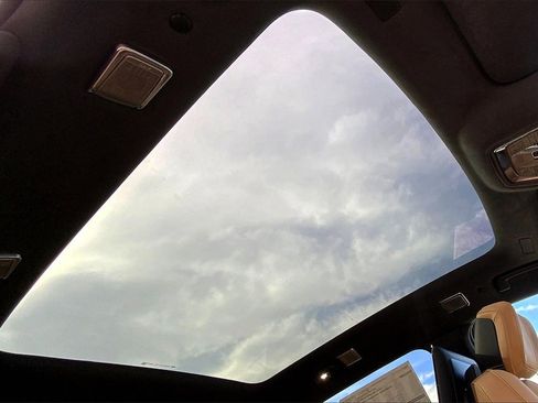 New 2025 Cadillac Escalade IQ Luxury 2 image 33