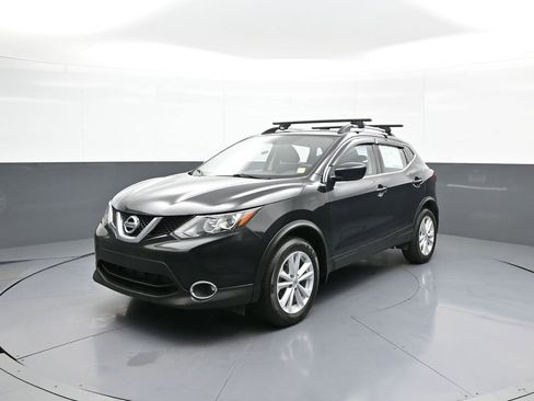 Used 2017 Nissan Rogue Sport S w/ S Appearance Package FWD image 1