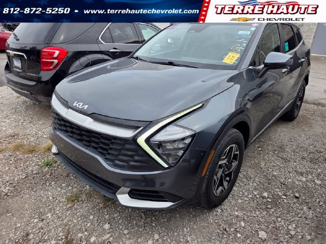 Used 2023 Kia Sportage LX AWD/4WD image 1