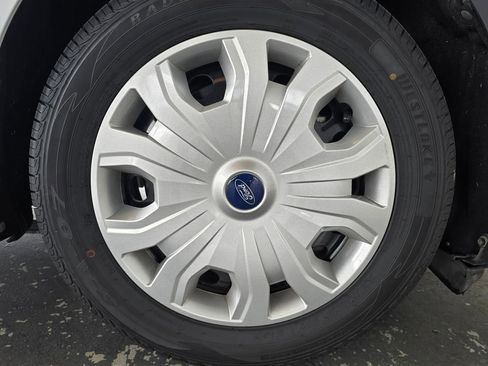 Used 2023 Ford Transit Connect XL image 49