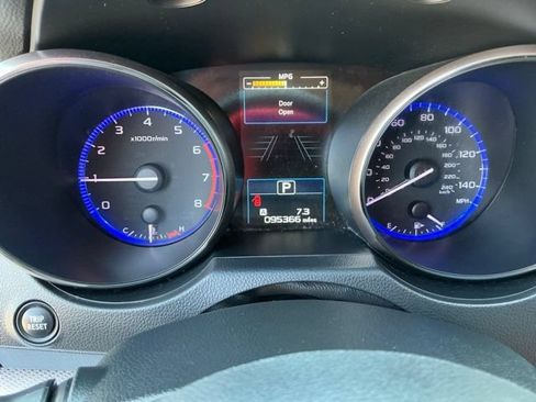 Used 2019 Subaru Outback 2.5i Premium AWD/4WD image 28