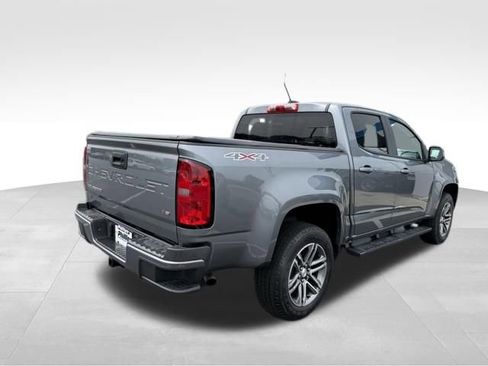 Used 2022 Chevrolet Colorado W/T w/ Custom Special Edition AWD/4WD image 10