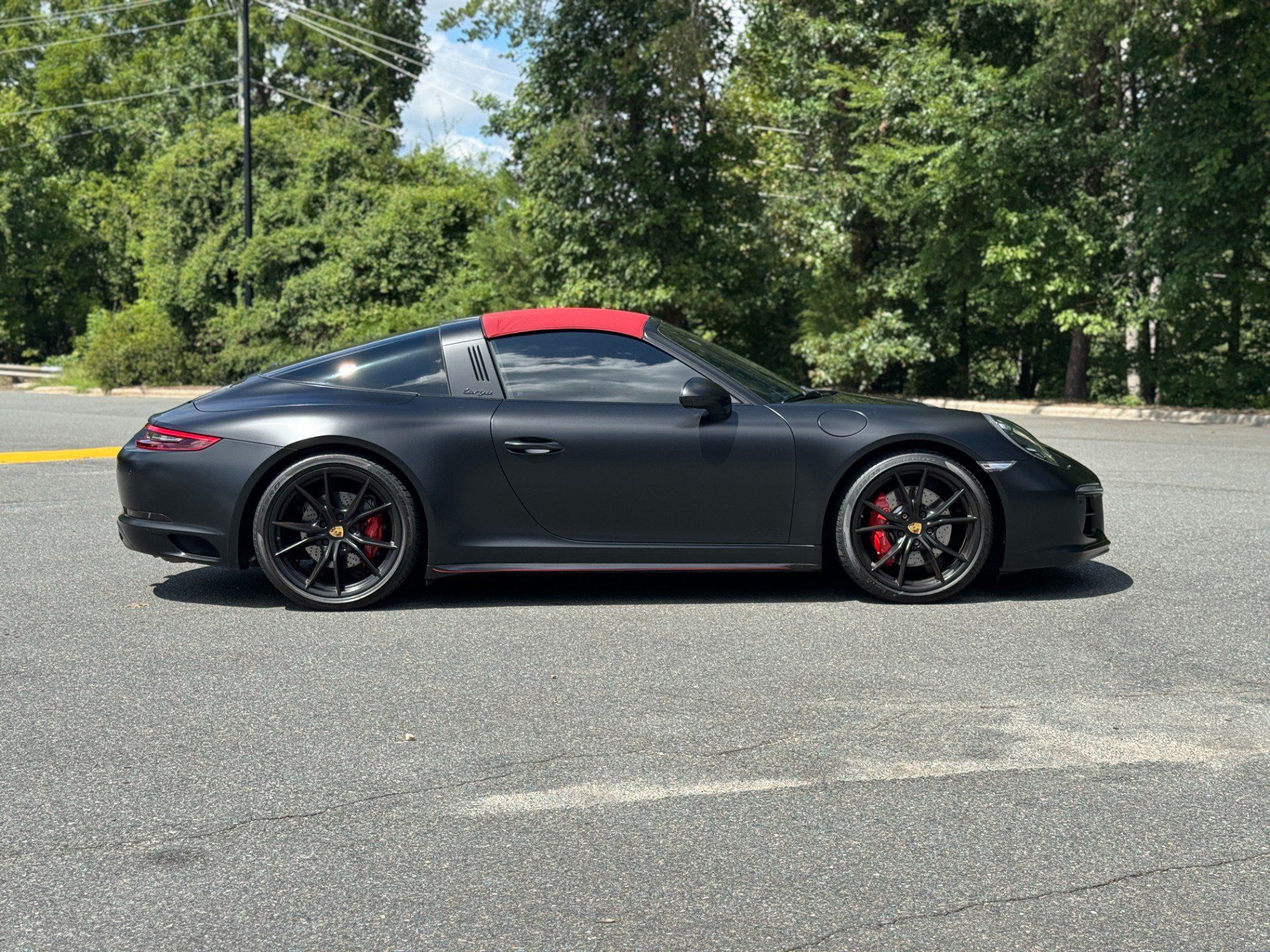 Used 2017 Porsche 911 Targa 4 GTS AWD/4WD image 14