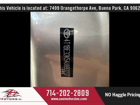 Used 2004 Toyota Camry LE image 57