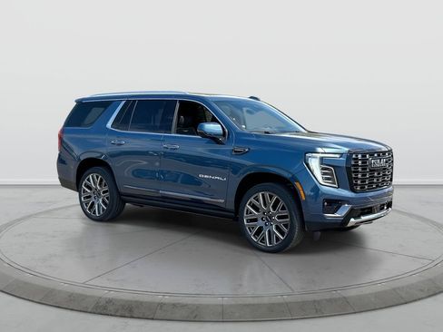 New 2026 GMC Yukon Denali Ultimate AWD/4WD image 2