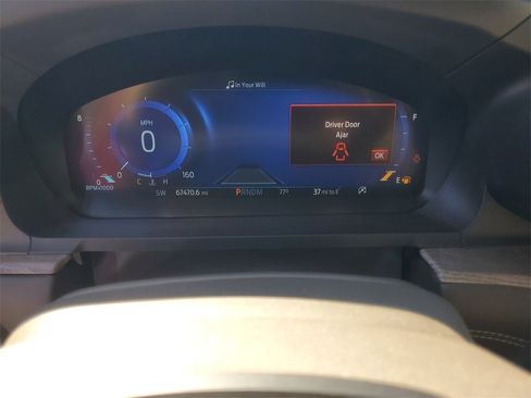 Used 2020 Ford Explorer Platinum w/ Premium Technology Package image 20