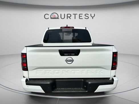 New 2026 Nissan Frontier SV RWD image 5