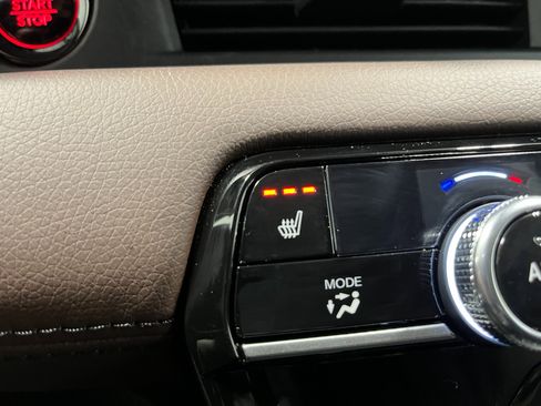 New 2026 Honda Pilot Touring image 19