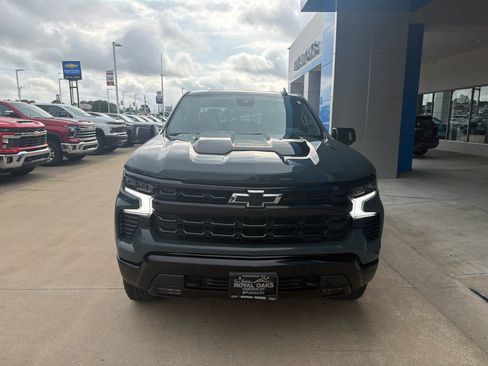 Used 2026 Chevrolet Silverado 1500 LT Trail Boss w/ LT Trail Boss Premium Package AWD/4WD image 10