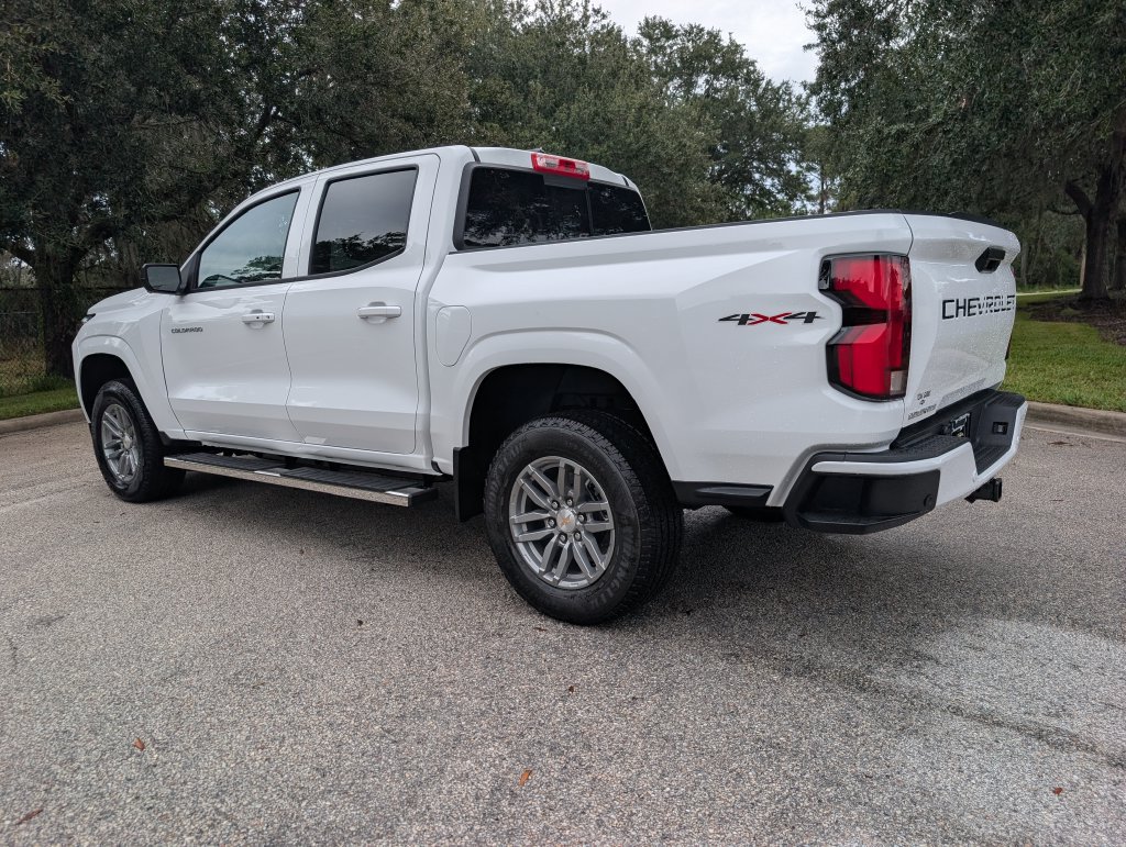 New 2026 Chevrolet Colorado LT w/ LT Convenience Package AWD/4WD image 6