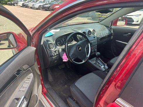 Used 2013 Chevrolet Captiva Sport LS image 9