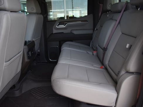 Used 2023 Chevrolet Silverado 1500 RST w/ Convenience Package II AWD/4WD image 13