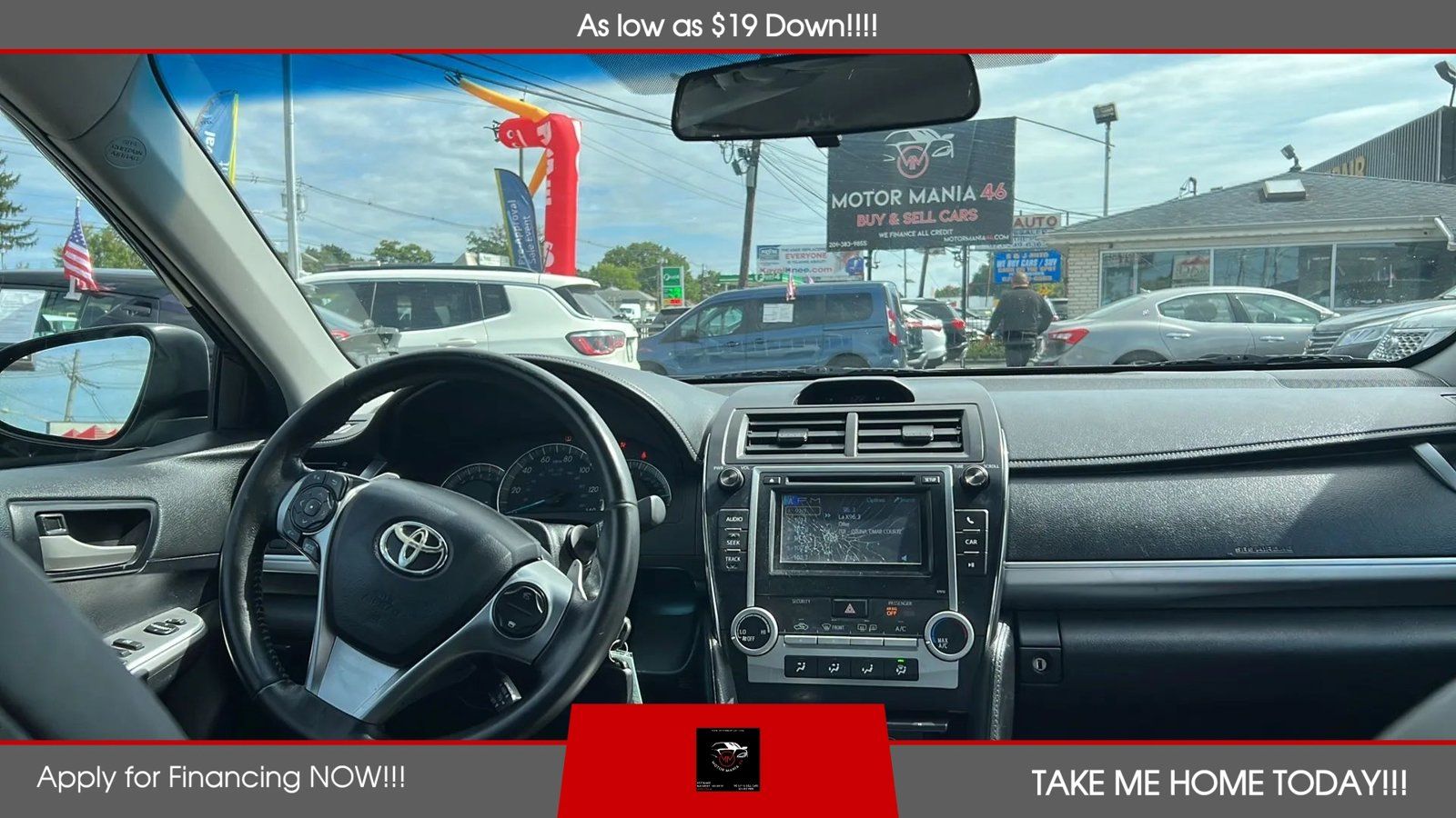 Used 2012 Toyota Camry SE FWD image 11
