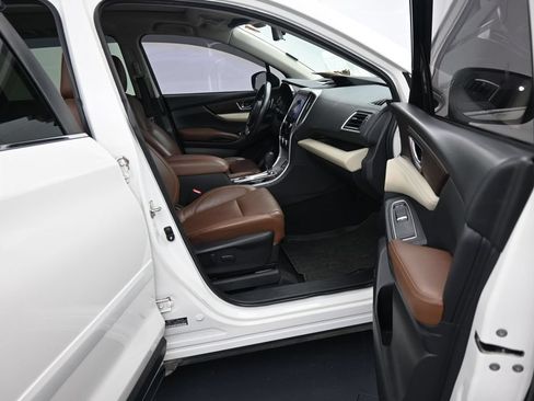 Used 2019 Subaru Ascent Touring AWD/4WD image 13