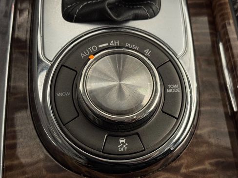 Used 2019 Nissan Armada SL w/ Premium Package image 59