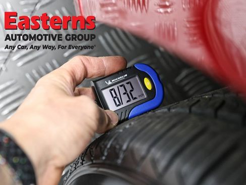 Used 2021 Tesla Model 3 Standard Range Plus image 19