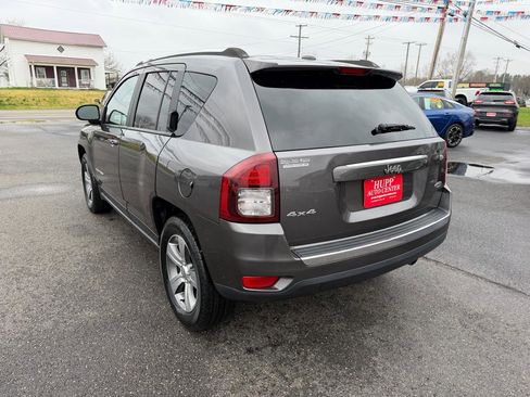 Used 2017 Jeep Compass High Altitude image 6