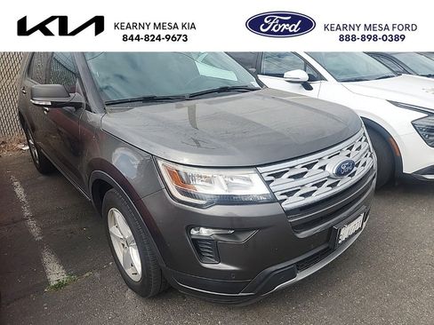 Used 2019 Ford Explorer XLT w/ Equipment Group 202A FWD image 1