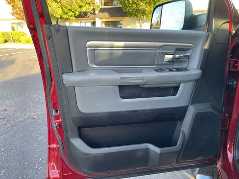 Used 2014 RAM 2500 Big Horn image 25