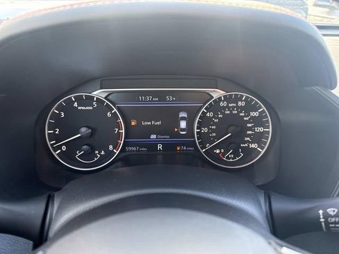 Used 2024 Nissan Altima 2.5 SR FWD image 38