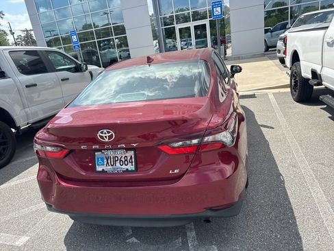 Used 2022 Toyota Camry LE image 11