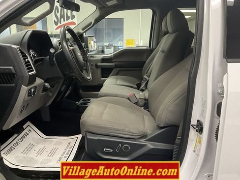 Used 2016 Ford F150 XLT w/ Equipment Group 302A Luxury AWD/4WD image 13