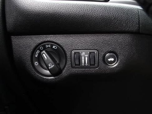 Used 2020 Dodge Challenger GT image 35