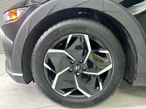 Used 2024 Hyundai Ioniq 5 SE image 18