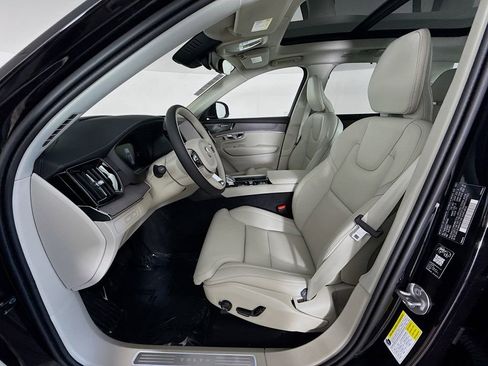 New 2026 Volvo XC90 T8 Ultra w/ Protection Package AWD/4WD image 22