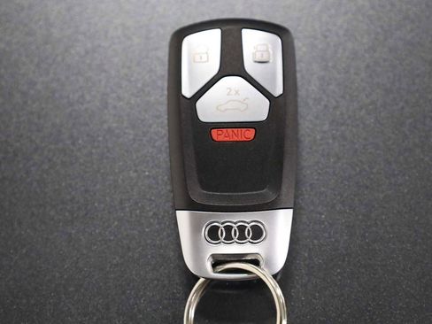 Used 2023 Audi A4 2.0T Premium w/ Convenience Package image 40