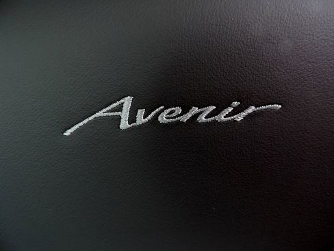 New 2026 Buick Envision Avenir image 13