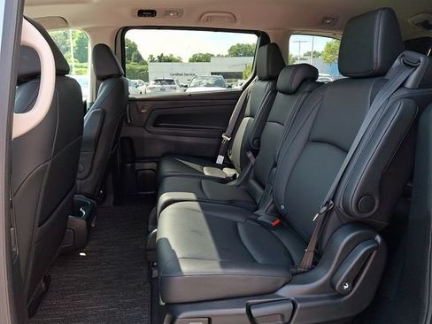 Used 2026 Honda Odyssey EX-L image 17