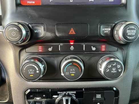 Used 2023 RAM 1500 Big Horn w/ Trailer Tow Group image 9